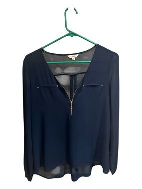 Noroh Navy Zip-Front V-Neck Blouse